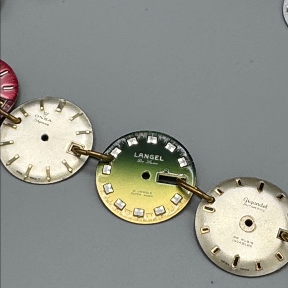 Vintage Chain Belt/necklace made of Antique Watch Dials - Picture 6 of 7